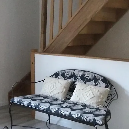 Maison 6 *