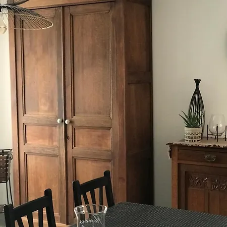 Maison 6 Nyaraló